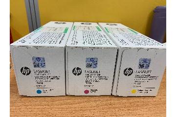 HP彩色碳粉匣共3個