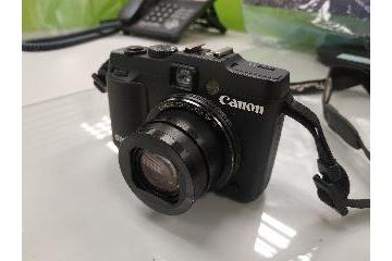 數位相機1台(Canon G16)